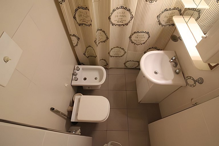 2 ambientes con vista a Plaza Colón