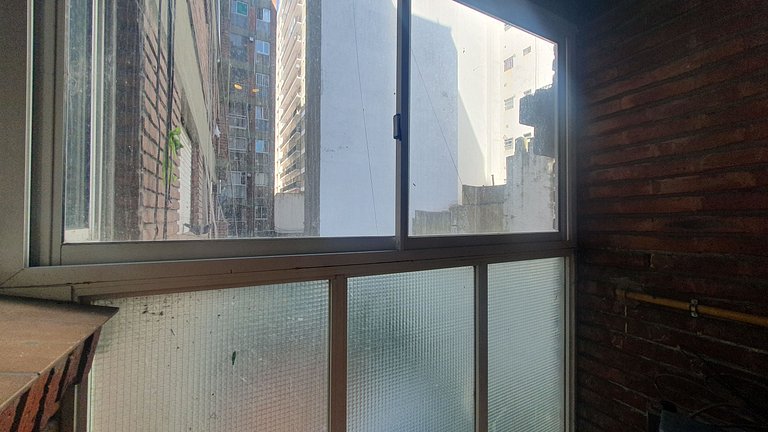 3 Ambientes a la calle con cochera