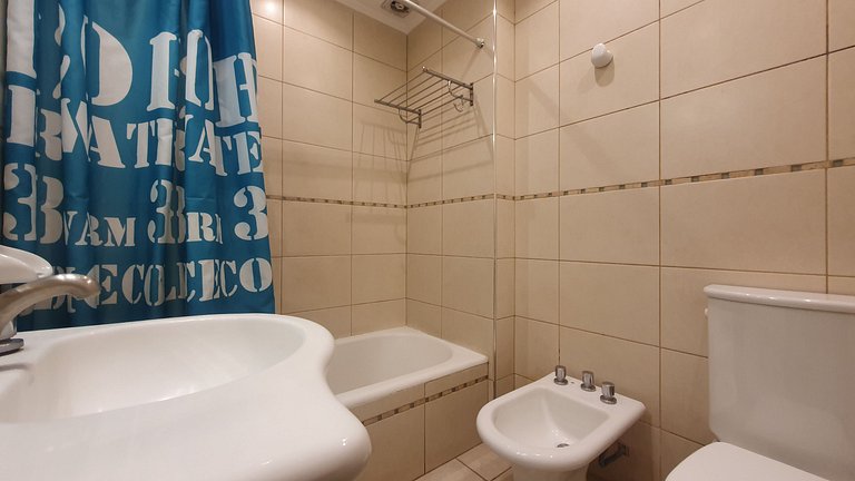 3 ambientes c/dependencia con vista a Plaza Colón