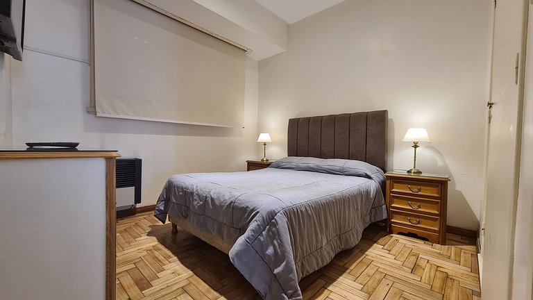 2 ambientes con vista a Plaza Colón y el mar