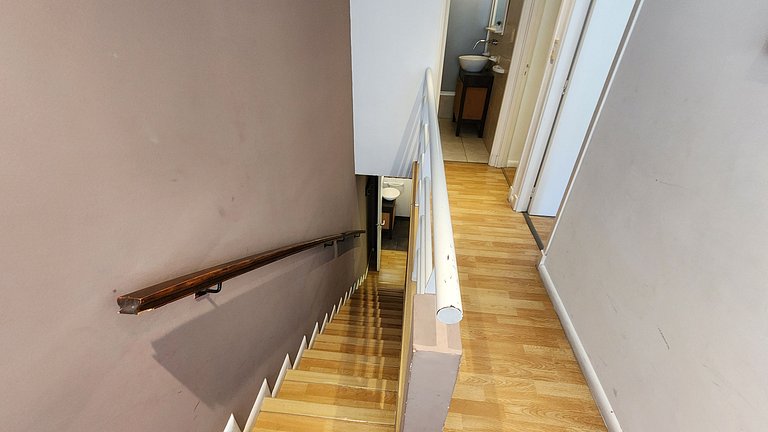 3 Ambientes con balcón terraza a la calle Zona Guemes