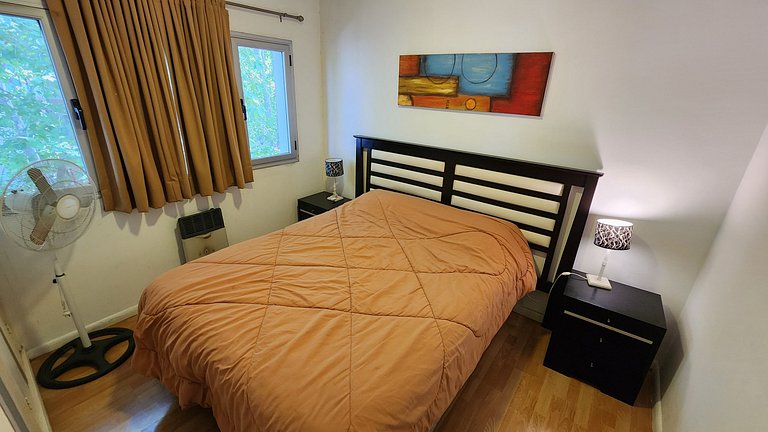 3 Ambientes con balcón terraza a la calle Zona Guemes