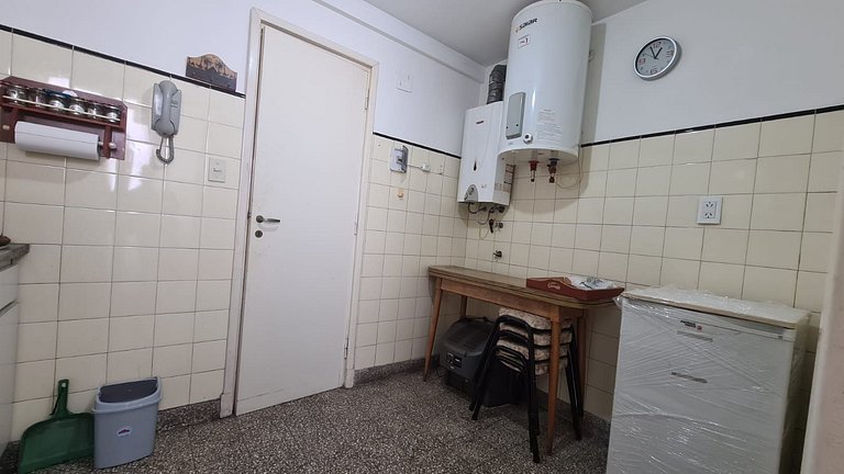 2 ambientes con dependencia de servicio