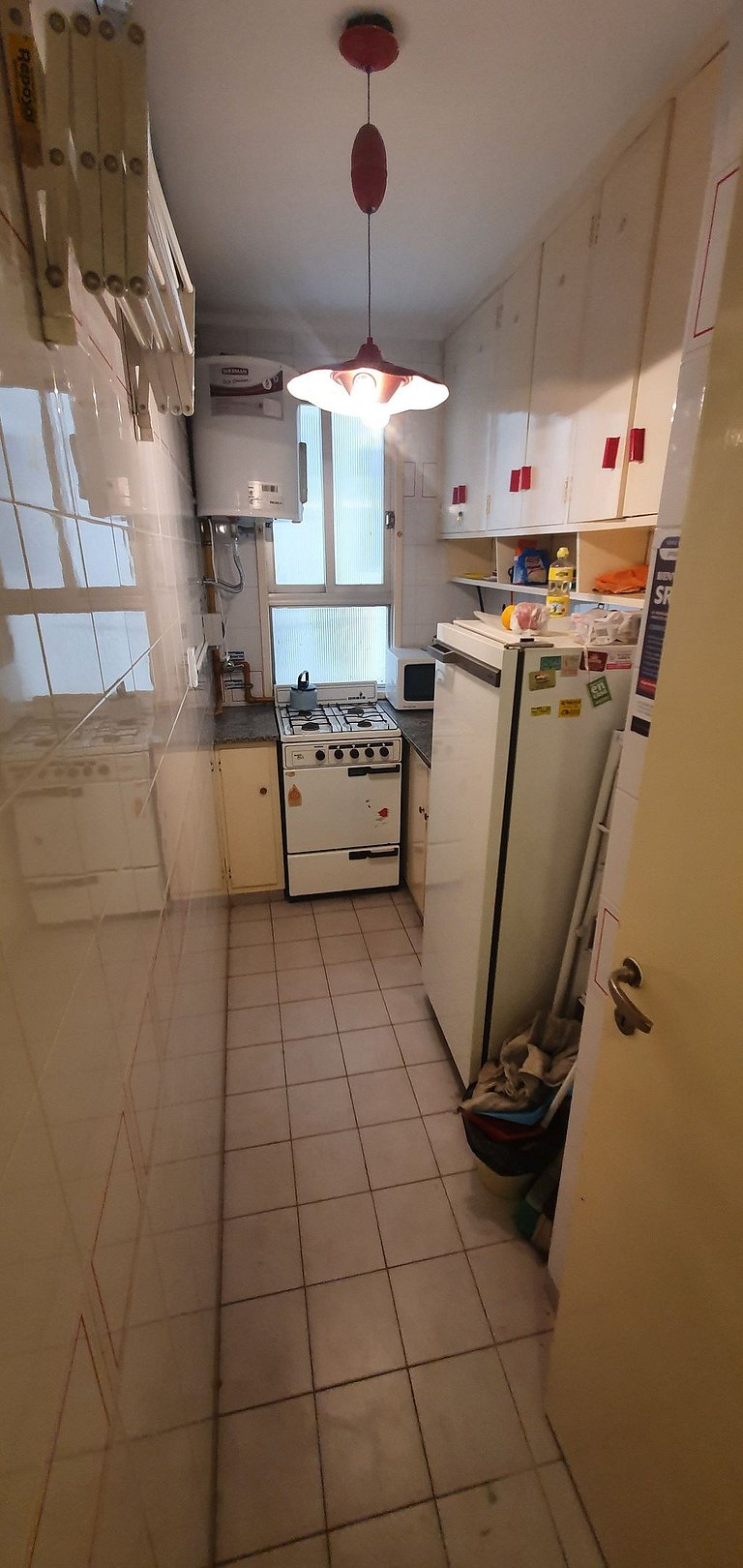 2 ambientes con vista lateral a la Plaza Colón