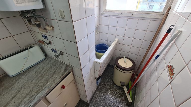 2 ambientes contra frente