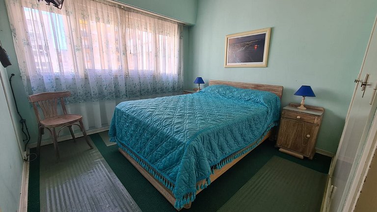 2 ambientes contra frente