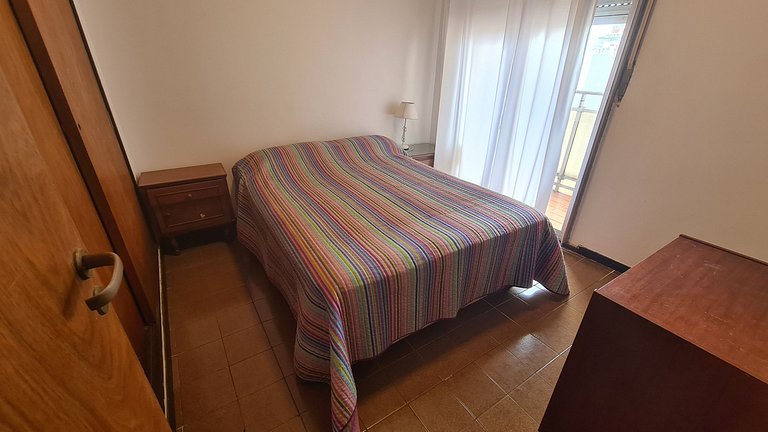 3 Ambientes con balcon a la calle