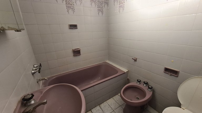 3 Ambientes con balcon a la calle