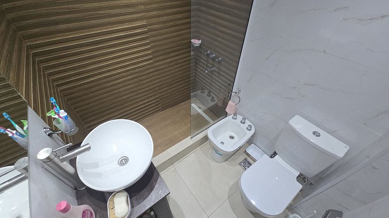 2 ambientes Lateral reciclado