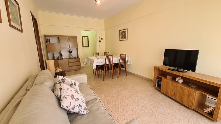 Departamento tres ambientes al frente