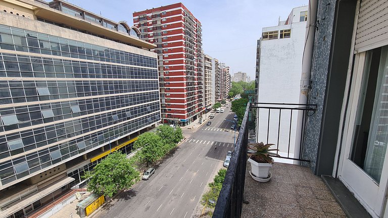 Departamento tres ambientes al frente