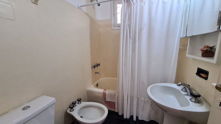 Departamento tres ambientes al frente