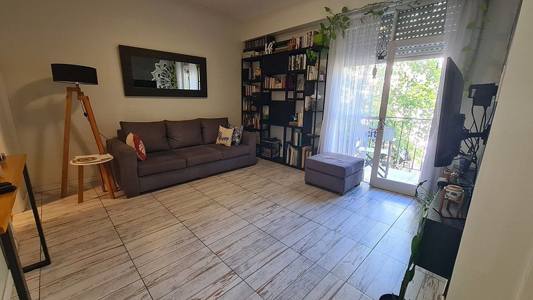 Departamento dos ambientes con balcon