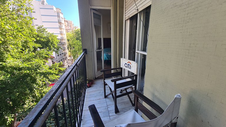 Departamento dos ambientes con balcon