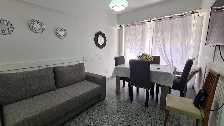 Departamento dos ambientes con balcon