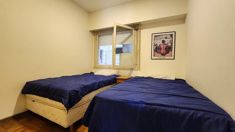 Departamento tres ambientes al frente