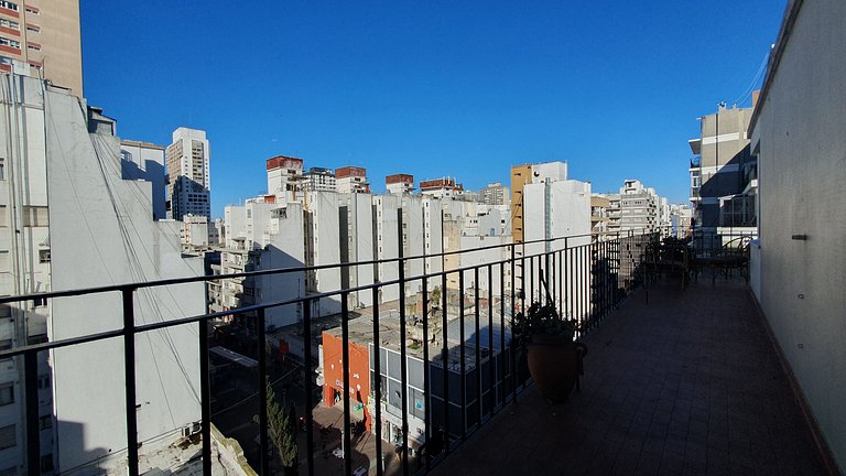 Departamento dos ambientes con balcon