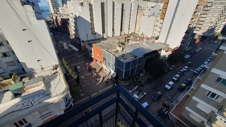 Departamento dos ambientes con balcon