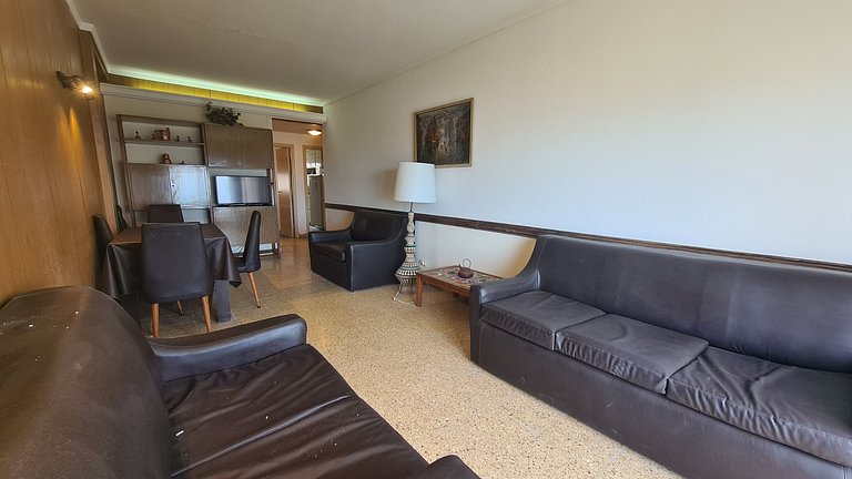 Departamento dos ambientes con vista al mar