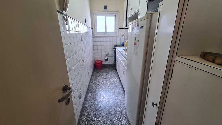 Departamento dos ambientes con vista al mar