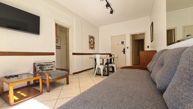 2 ambientes con vista a Plaza Colón y el mar