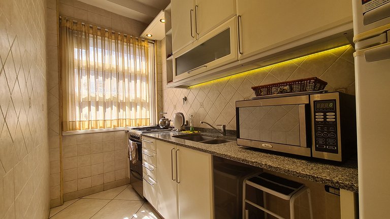 2 ambientes con vista a Plaza Colón y el mar